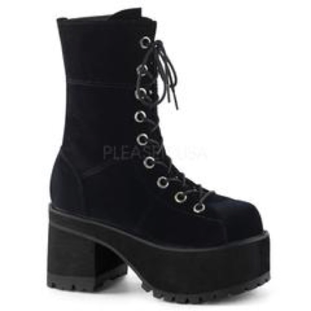 Ranger Platform Boots